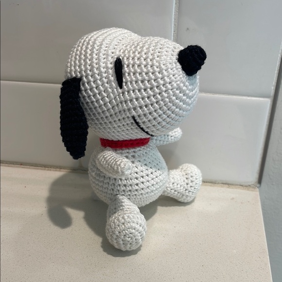 Handcrafted Snoopy Figure Toy Doll Amigurumi Crochet Peanuts Decor Handmade - Picture 2 of 11